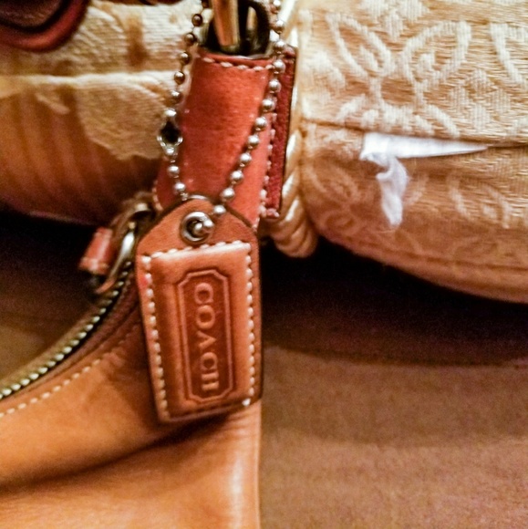 Vintage Coach Bag - Picture 3 of 8